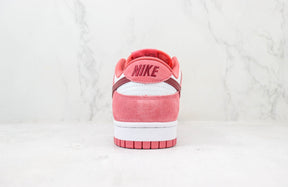 Nike Dunk Low Valentine's Day (2024)